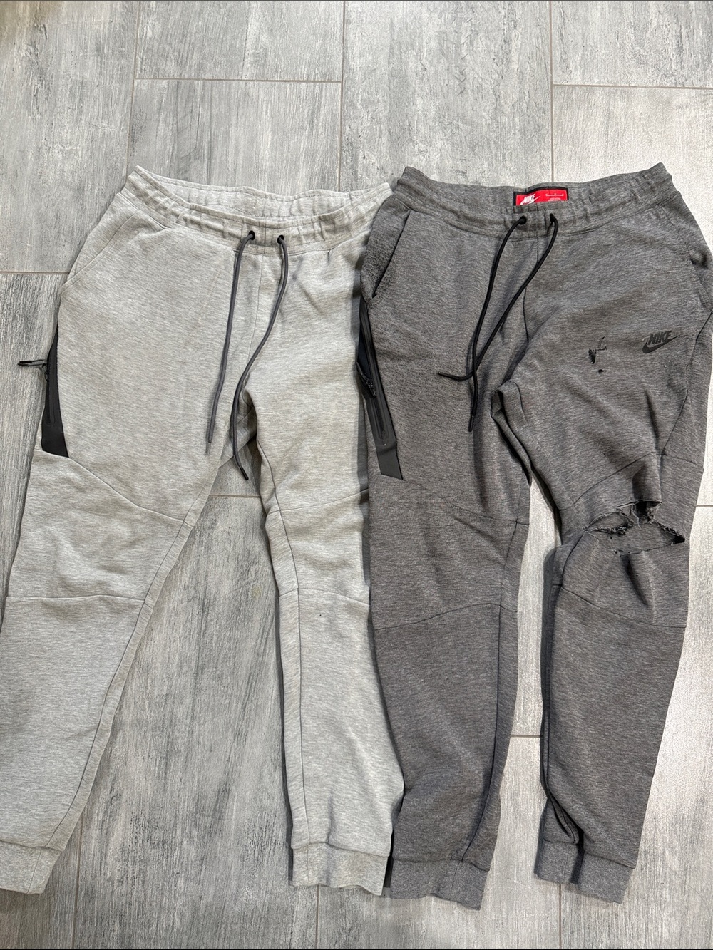 Nike Men's Light Gray and Dark Gray Jogger Sweatpants Set